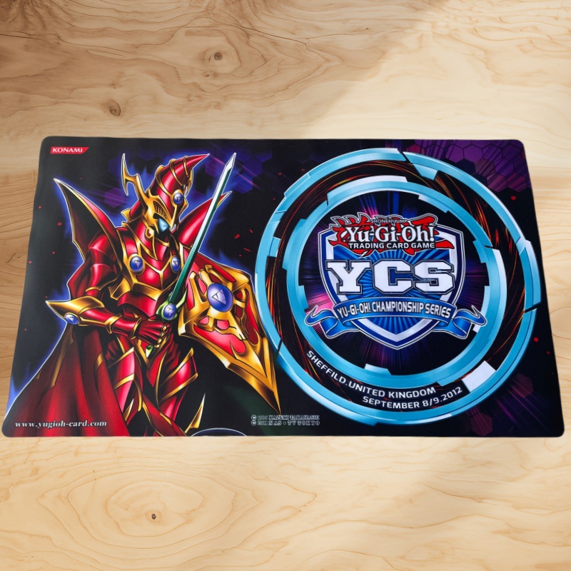 Board Game China - 遊戯王！ 600x350mm ブレイカー魔法戦士トレーディングカードプレイマット 1.5mm ノーシームエッジシングルラバーボードゲームカードマットおもちゃギフト