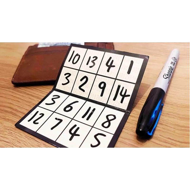 マーク・トラバソーニによるEDCスクエアギミック、カードマジ - Board Game Ranking のレビューと価格